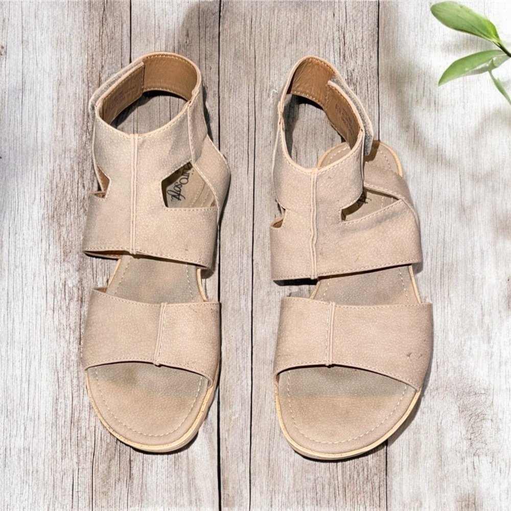 🌸EURO SOFT BY SOFFT TAUPE SANDALS
